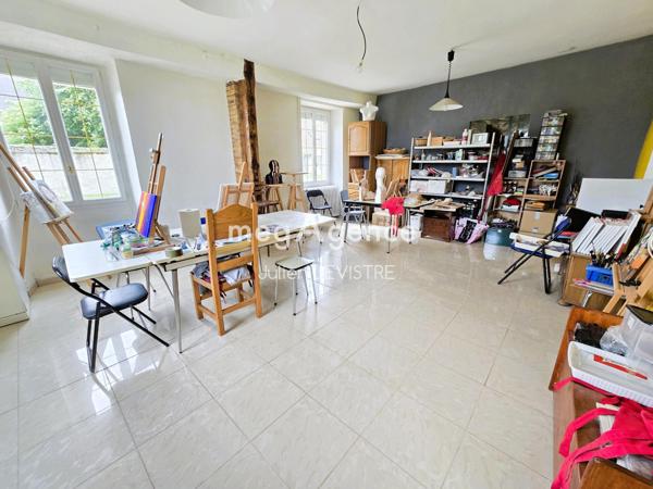 Maison à Auneau-Bleury-Saint-Symphorien, 28700 - 9 pièces 266m²