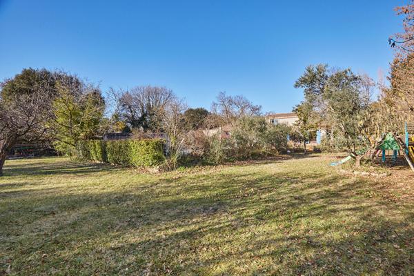 Maison Saint Cannat 9 pièce(s) 227 m2