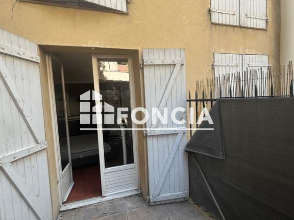 Location Studio meublé 16.91 m² - 30 PLACE DES CARDEURS Aix-en-provence 13100