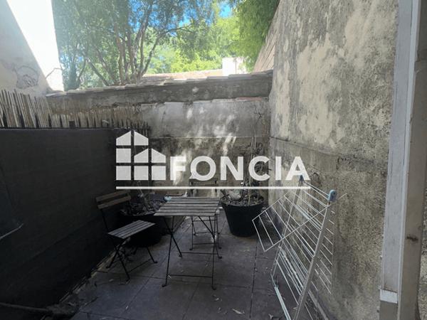 Location Studio meublé 16.91 m² - 30 PLACE DES CARDEURS Aix-en-provence 13100