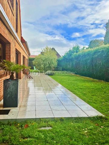 Maison contemporaine de 320 m²