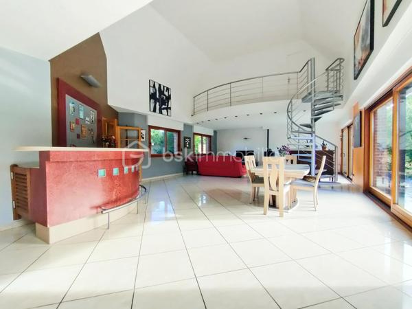 Maison contemporaine de 320 m²