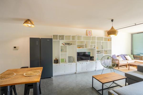 À louer – T2 meublé de 55 m² – Saint-Denis (Colline des Camélias)