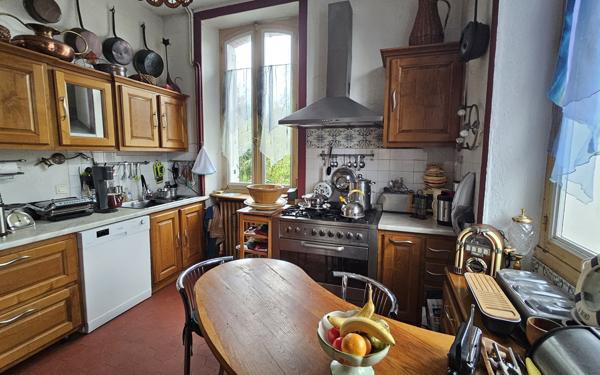 Maison de Maître d’Architecte. Elégance Belle Époque au Cœur de Guingamp
