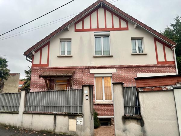 Maison Centre-Ville Houilles 4 pièces €465 000 ** - Référence 881