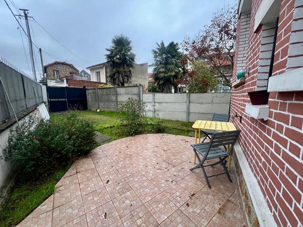 Maison Centre-Ville Houilles 4 pièces €465 000 ** - Référence 881