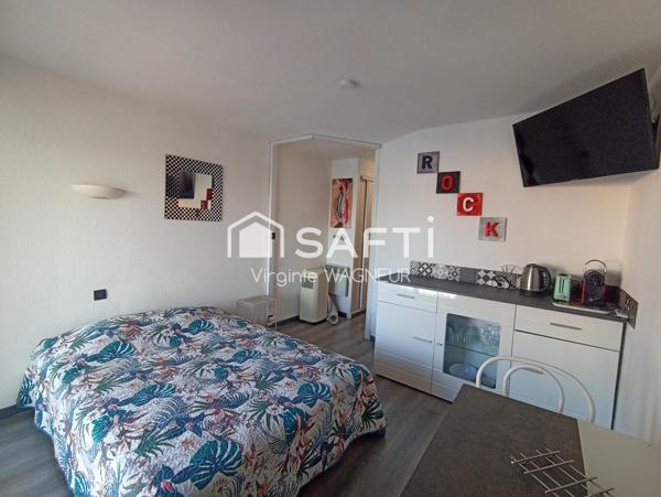 Studio en très bon état avec vue imprenable Port