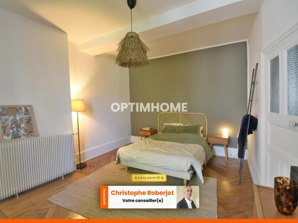 Magnifique Appartement de caractère de 103m2 rénové et avec jardin partagé au centre ville de CHALON SUR SAONE (71)