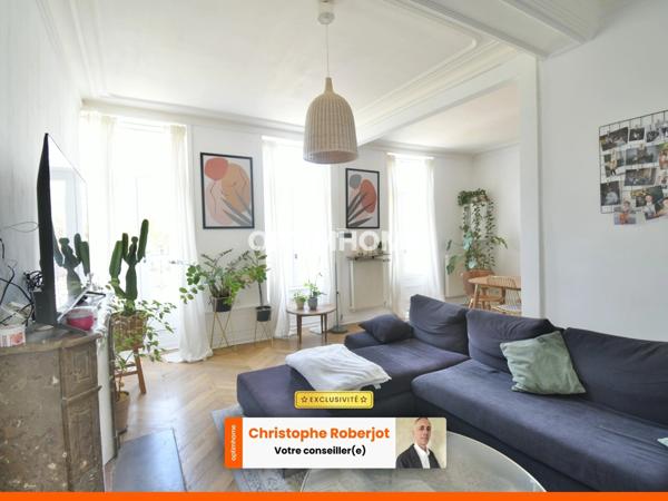 Magnifique Appartement de caractère de 103m2 rénové et avec jardin partagé au centre ville de CHALON SUR SAONE (71)