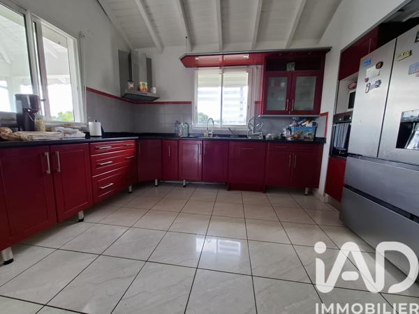 Maison à vendre 9 pièces 175 m² Sainte-Rose