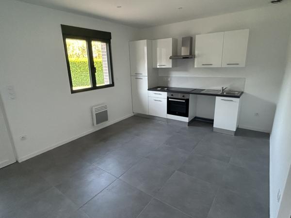 Arras (62000) MAISON DE PLAIN PIED INDIVIDUELLE 90 m2 - 2 CHAMBRES - GRANDE TERRASSE - JARDINET - ARRAS - AGNY