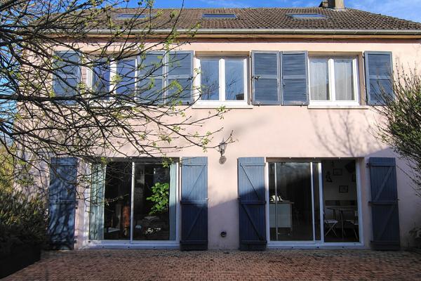 Maison familiale 6 chambres Orsay