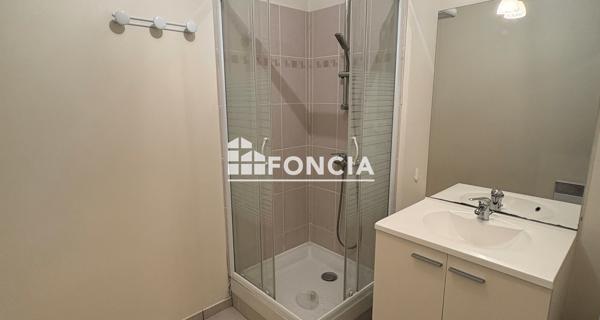 Location Appartement 2 pièces 48.7 m² - Rouen 76000