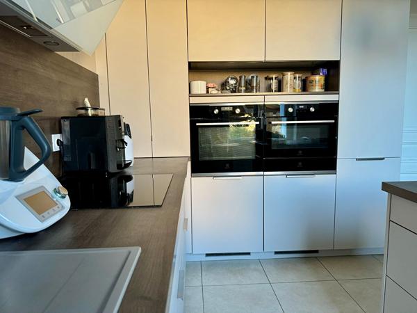 Maison Vertou 6 pièce(s) 187.02 m2