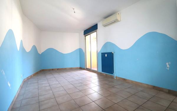 Appartement à vendre    3 pièces • 76 m2 Nice