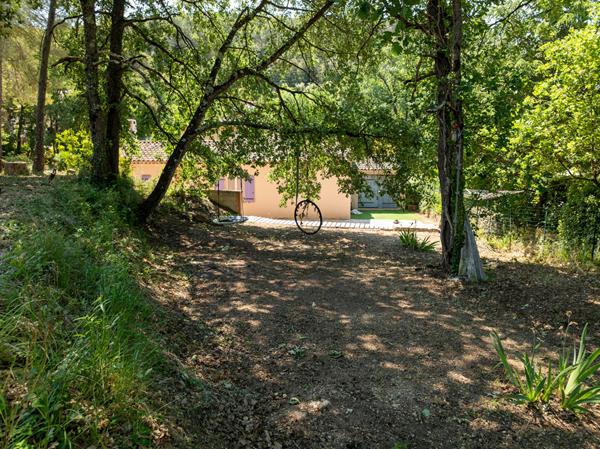A VENDRE en exclusivité ! Maison Lorgues T5  de 98m² sur un terrain de 1437m² + piscine forme libre