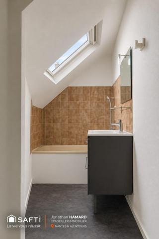 Nantes hypercentre – Decré / Bouffay | Studio meublé de 19 m²