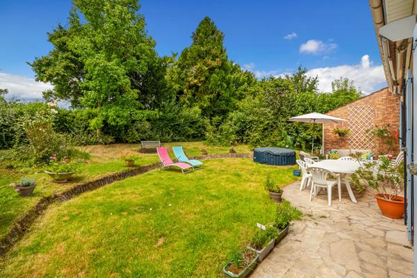 Belle Maison familiale (5 chambres) à vendre dans un quartier prisé de Vauréal !