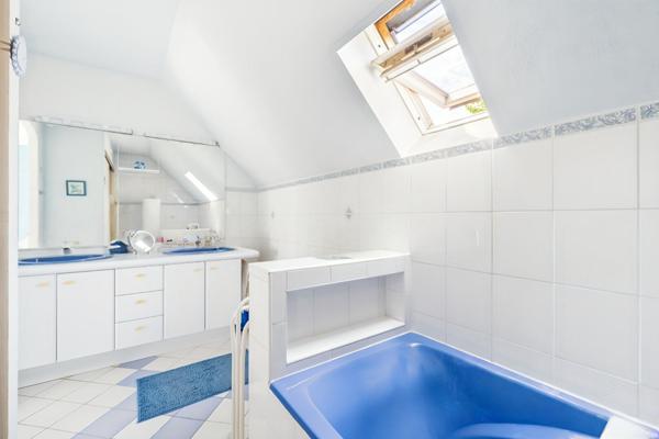 Belle Maison familiale (5 chambres) à vendre dans un quartier prisé de Vauréal !