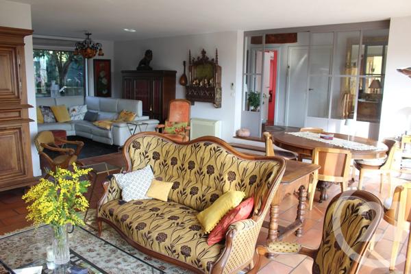 Maison à vendre  7 pièces - 211 m 2   MOURS ST EUSEBE  - 26