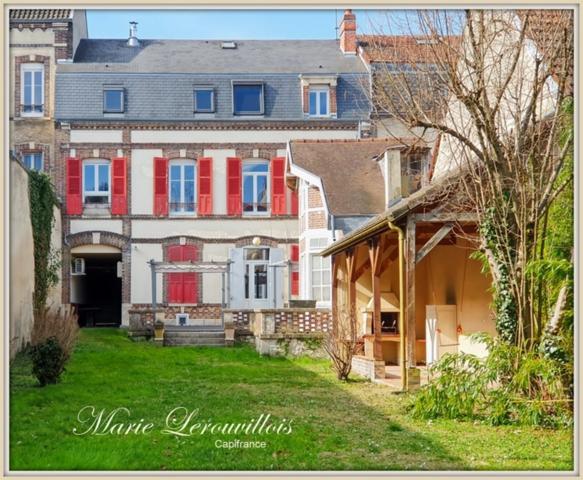 Maison à vendre 8 pièces ROMILLY SUR SEINE (10)