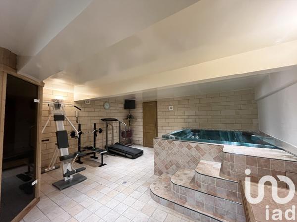 Maison à vendre 6 pièces 275 m² Château-Thierry