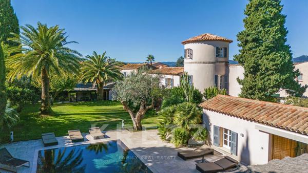 Saint-Tropez, Bastide proche place des Lices.