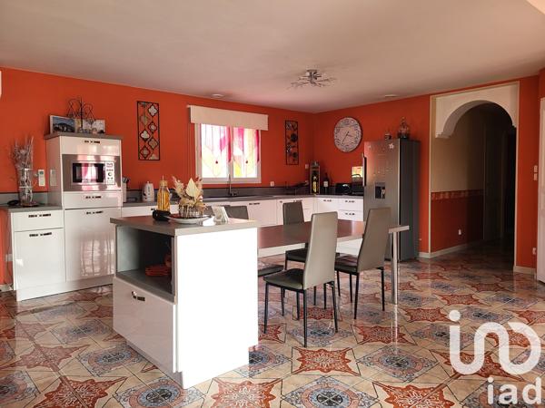 Maison à vendre 8 pièces 243 m² Vivy
