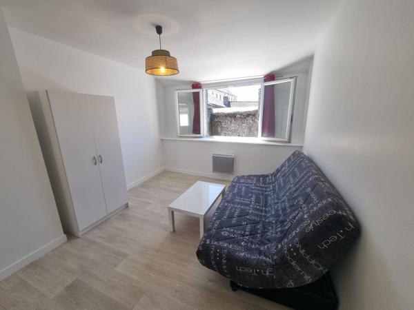 Studio 26m² rénové, hyper centre Pontivy