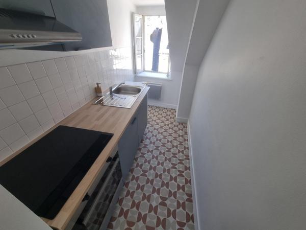 Studio 26m² rénové, hyper centre Pontivy