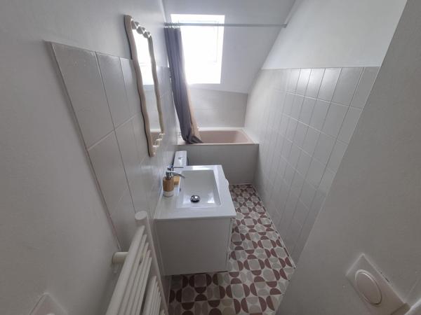 Studio 26m² rénové, hyper centre Pontivy