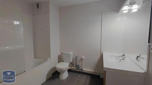 Appartement à louer 2 pièces 44.54m² Besançon (25000)