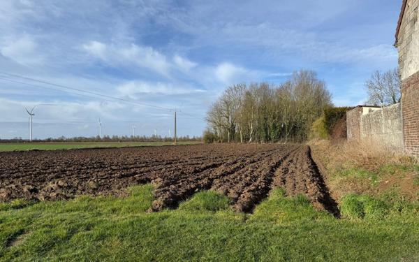 Terrain à vendre    Bayonvillers