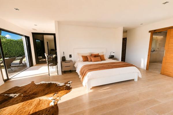 MAISON CONTEMPORAINE D'ARCHITECTE - CALME, CONFORT ET DESIGN - PARCELLE DETACHABLE DE 1500 m²