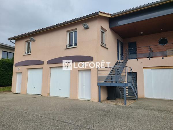 Location bureau près de VAUGNERAY - 95 m² - 1 000 €/mois