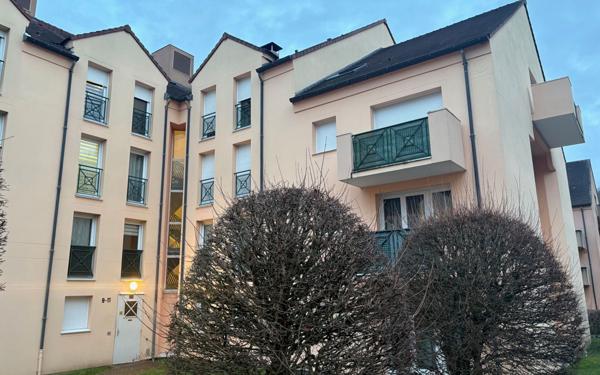 Appartement à louer    3 pièces •  Saulx-les-Chartreux