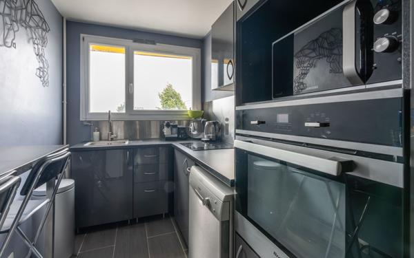 Appartement à vendre    3 pièces • 59,95 m2 Joinville-le-Pont