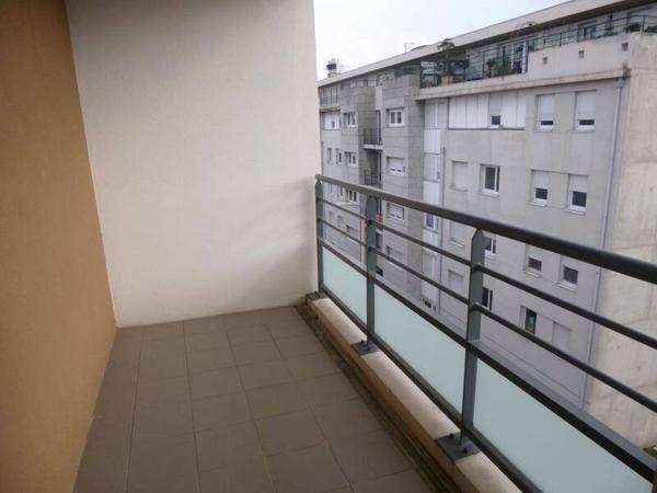 Appartement 2 pièces                                        - 69007 Lyon 7e  Arrondissement Réf : 5583