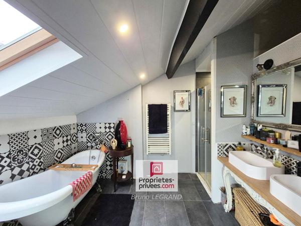 Maison dans le centre de Salies de Béarn, 5 pièces, dont 2 chambres