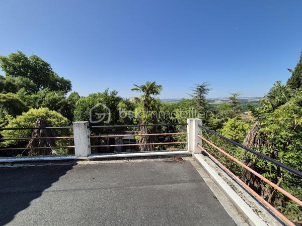 Maison en pierre de 300 m²