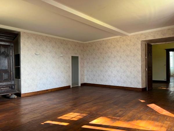 Château de 600m2