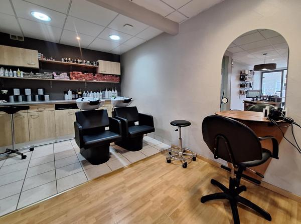 Fonds de commerce à vendre AMBRIERES LES VALLEES (53)