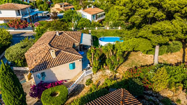 La Ciotat (13600) En exclusivité ! - Villa 155 m² sans vis-à-vis, double accès indépendant, à 20 min des plages - La Ciotat