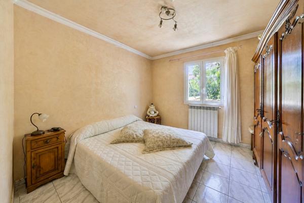 La Ciotat (13600) En exclusivité ! - Villa 155 m² sans vis-à-vis, double accès indépendant, à 20 min des plages - La Ciotat