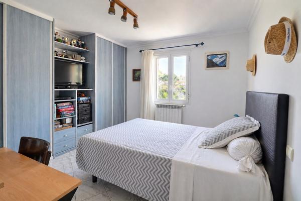 La Ciotat (13600) En exclusivité ! - Villa 155 m² sans vis-à-vis, double accès indépendant, à 20 min des plages - La Ciotat
