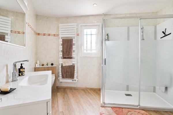 La Ciotat (13600) En exclusivité ! - Villa 155 m² sans vis-à-vis, double accès indépendant, à 20 min des plages - La Ciotat