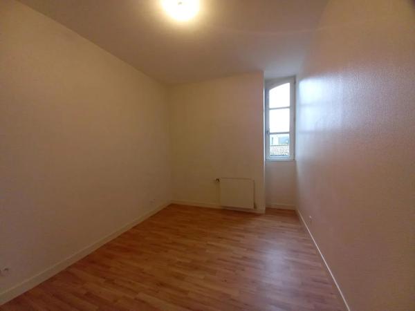 Appartement à louer à Figeac (46100)
