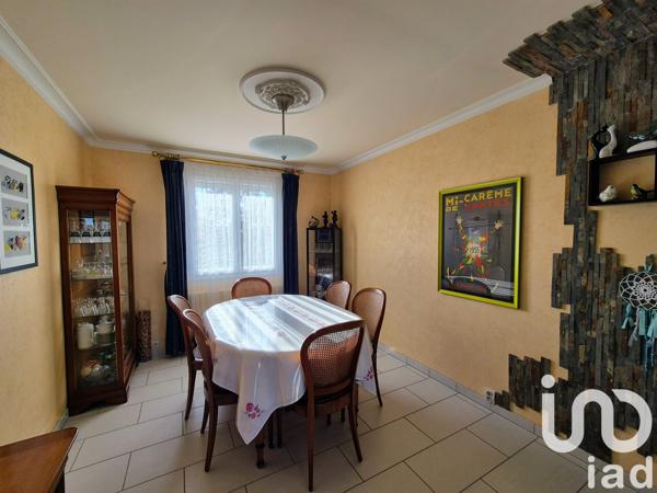 Maison à vendre 5 pièces 108 m² Saint-Étienne-de-Montluc