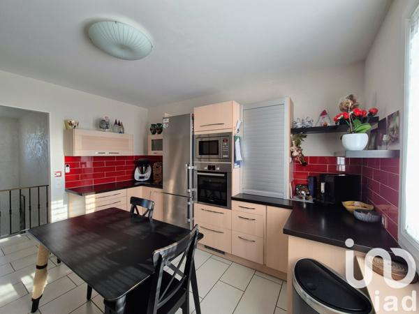 Maison à vendre 5 pièces 108 m² Saint-Étienne-de-Montluc