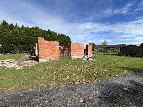 Terrain de 1 405 m²